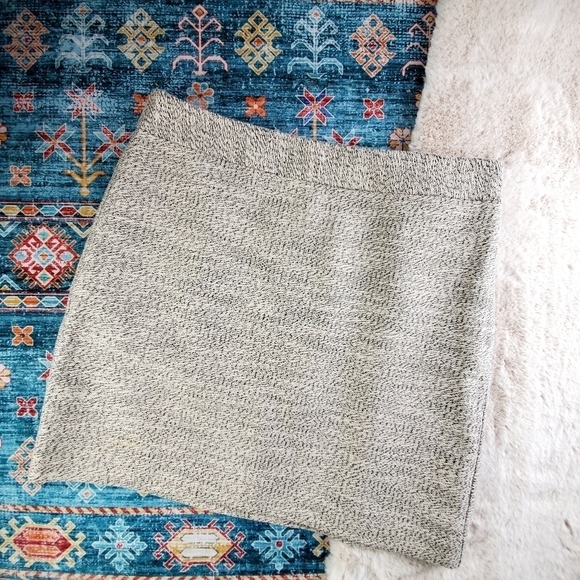 LOFT Dresses & Skirts - Loft Beige Skirt 10